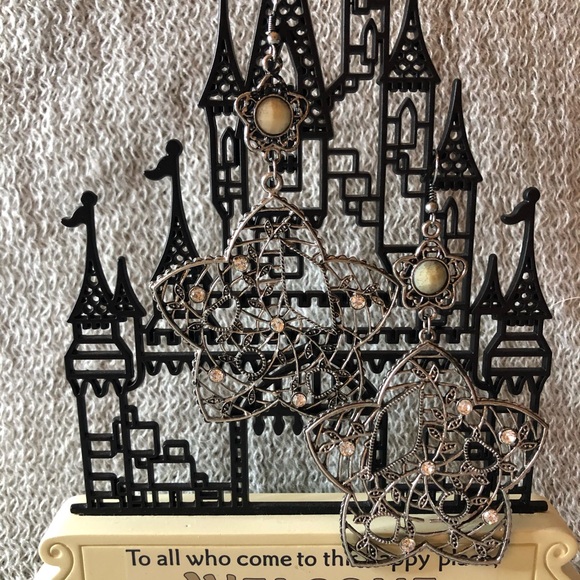 New Dangle Earrings! - Picture 2 of 2